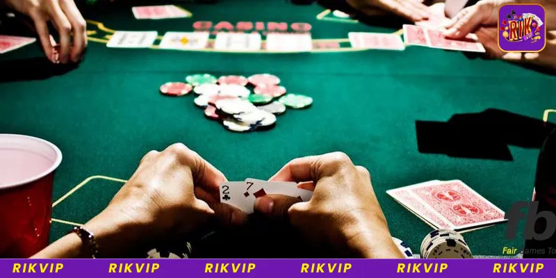 Mẹo chơi bài Poker Rikvip